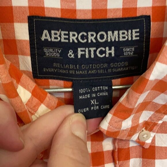 Abercrombie & Fitch S/S Buttondown - Picture 3 of 6